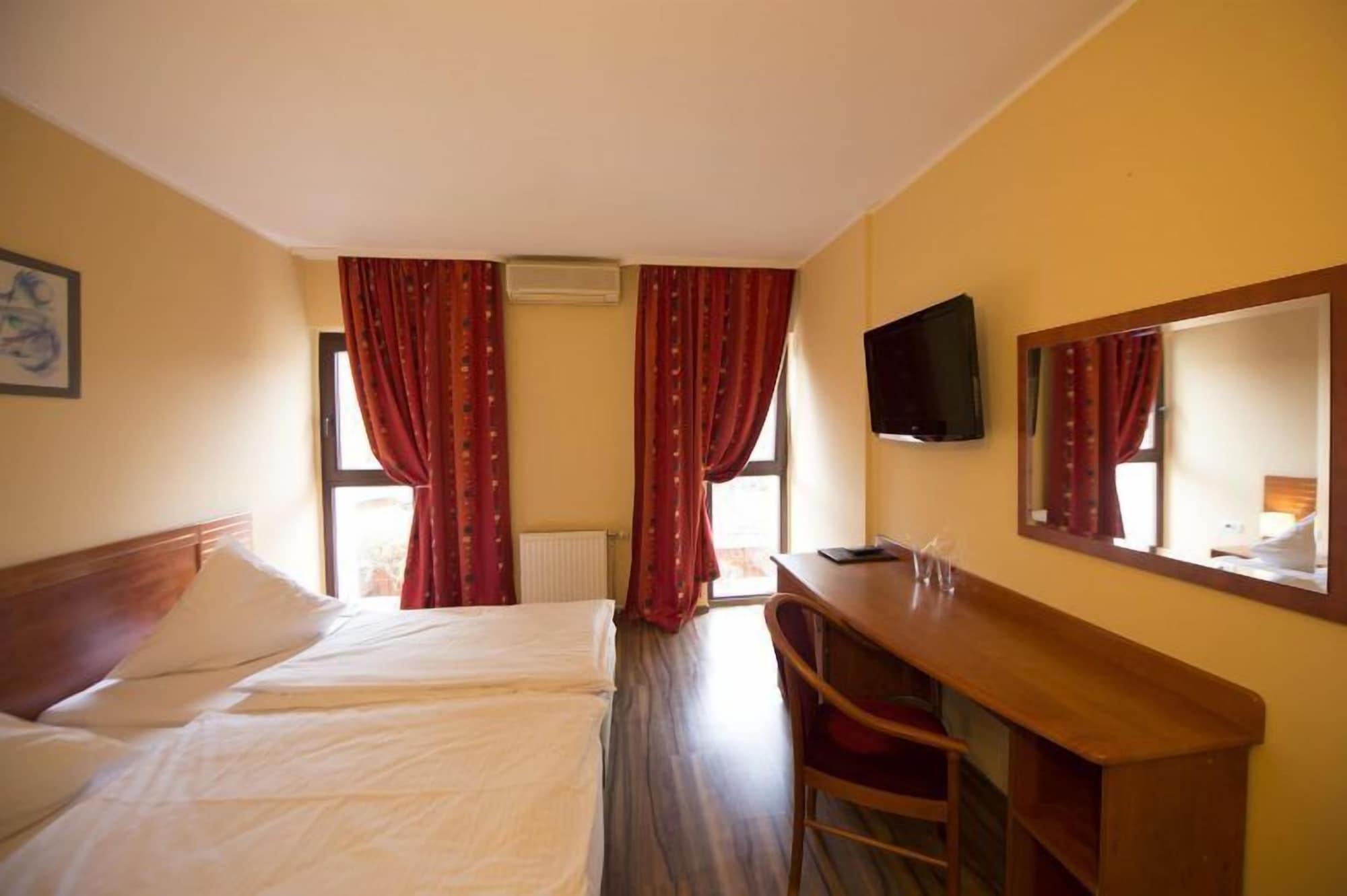 Hotel Perla D'Oro Temeşvar Dış mekan fotoğraf